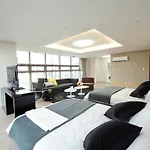 The River Serviced Residence Seoul