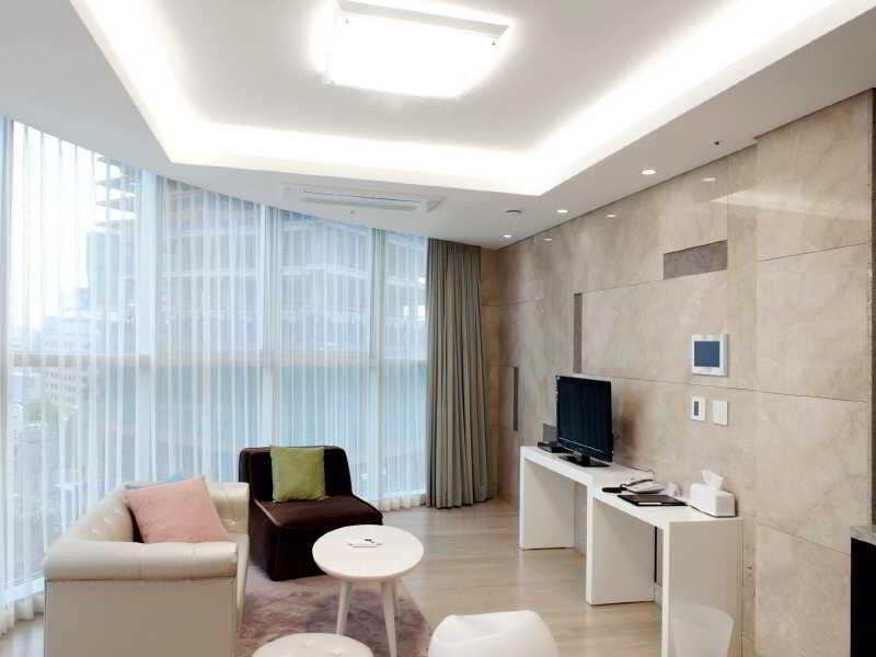 The River Serviced Hotel 2*